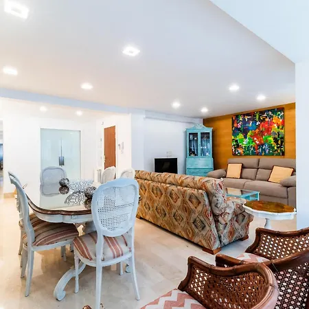 Familiar Y Luminoso Piso 145 M2 Cerca P Congresos Appartement